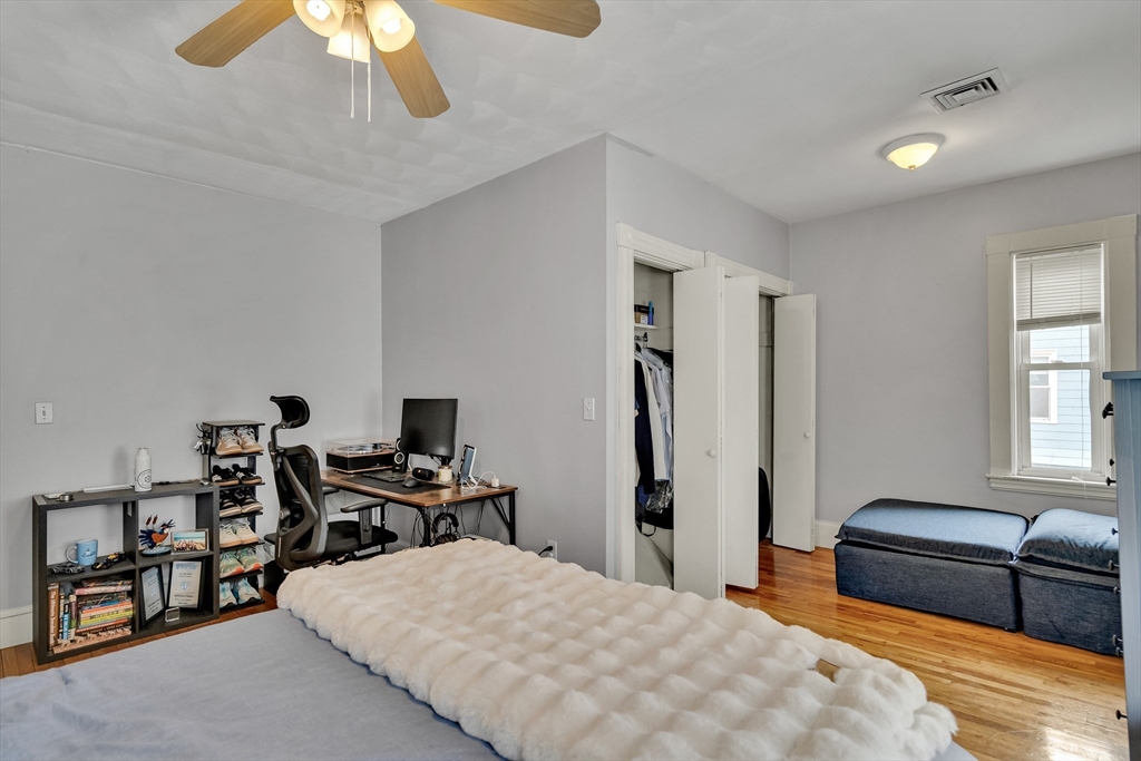 10 Hancock Street Somerville, MA 02144 - Photo 14 of 35