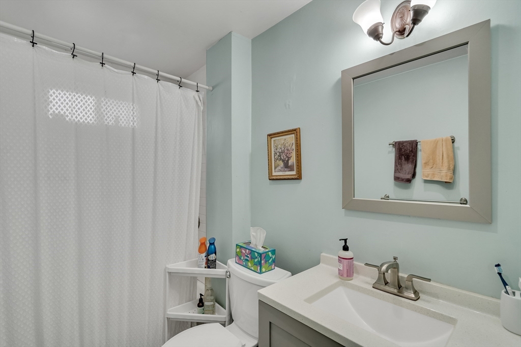 10 Hancock Street Somerville, MA 02144 - Photo 15 of 35