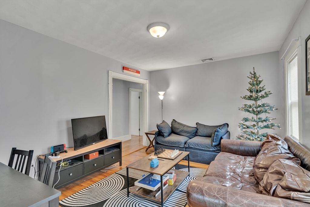 10 Hancock Street Somerville, MA 02144 - Photo 24 of 35