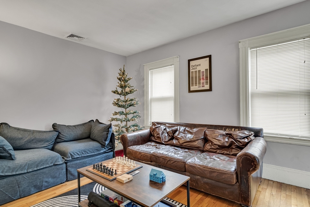 10 Hancock Street Somerville, MA 02144 - Photo 28 of 35