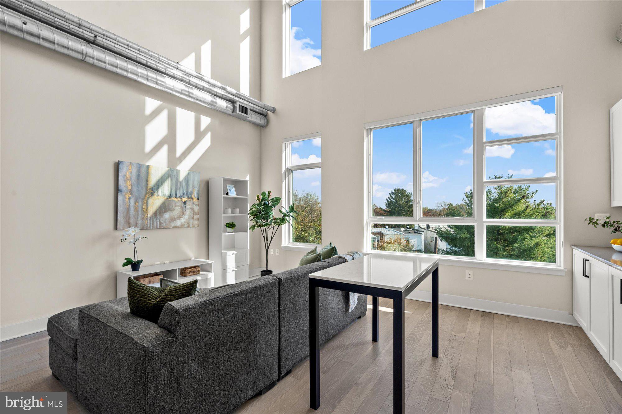 732 15th Street Southeast, Unit 6 Washington, DC 20003 - Photo 11 of 41