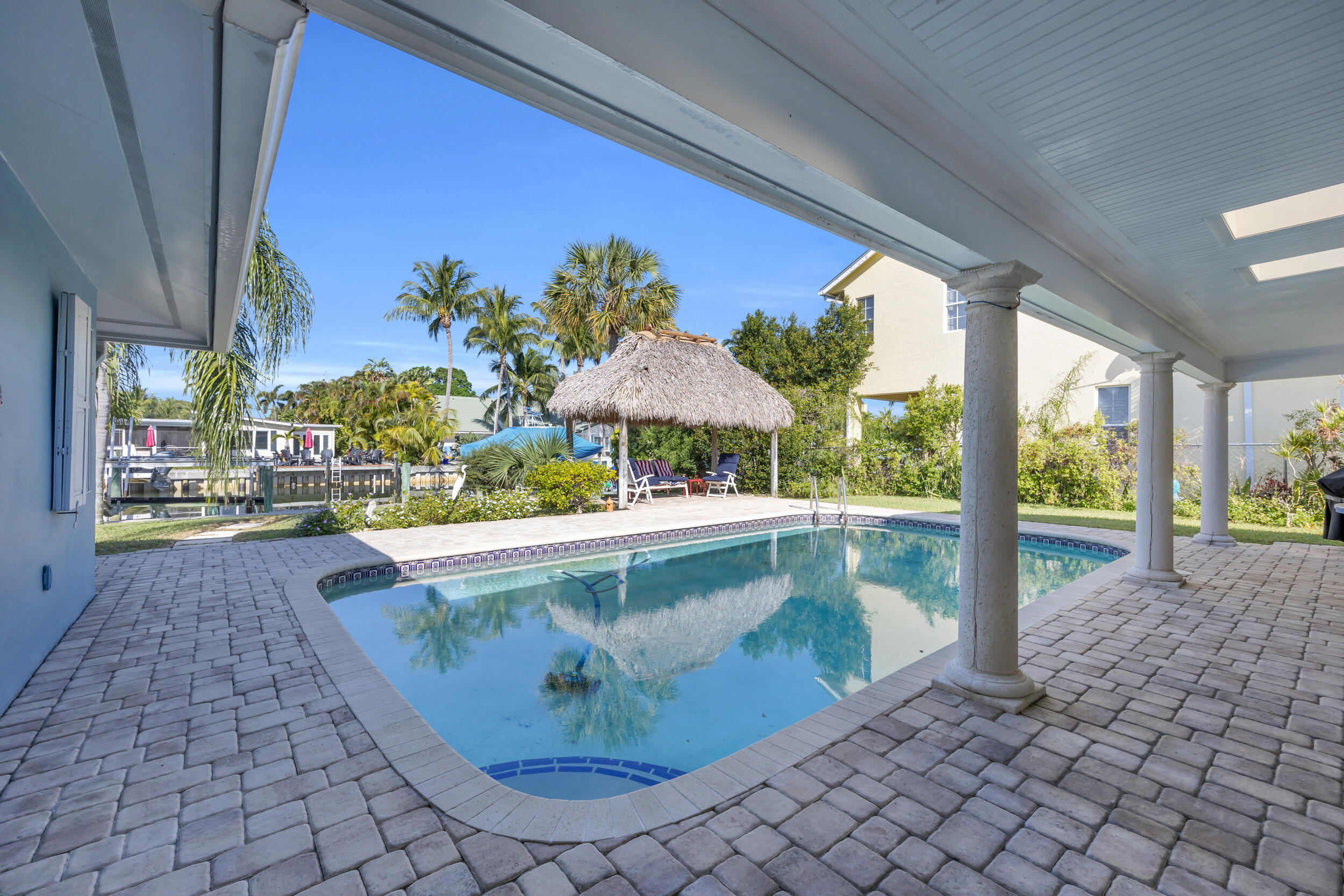 910 Dolphin Drive Jupiter, FL 33458 - Photo 25 of 29 Expansive Patio