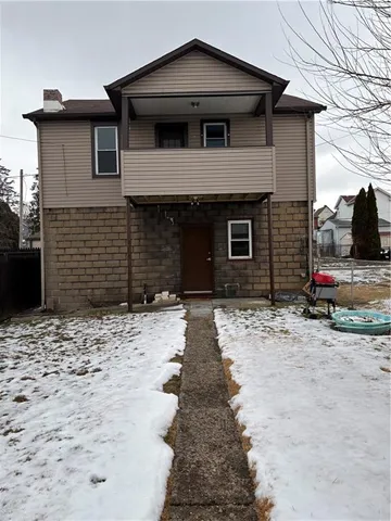 $950 | 605 East 9th Avenue, Tarentum, PA 15084