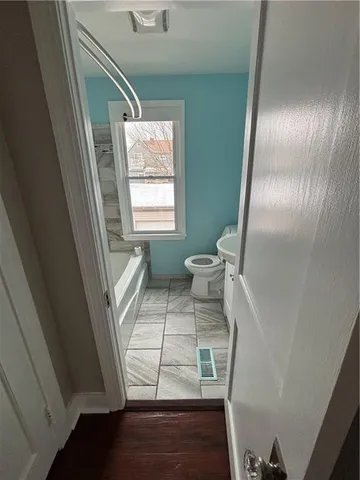 $950 | 605 East 9th Avenue, Tarentum, PA 15084