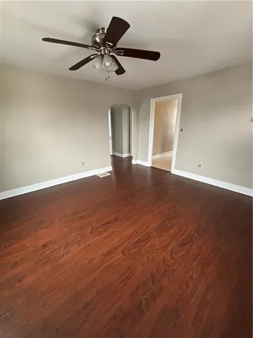 $950 | 605 East 9th Avenue, Tarentum, PA 15084