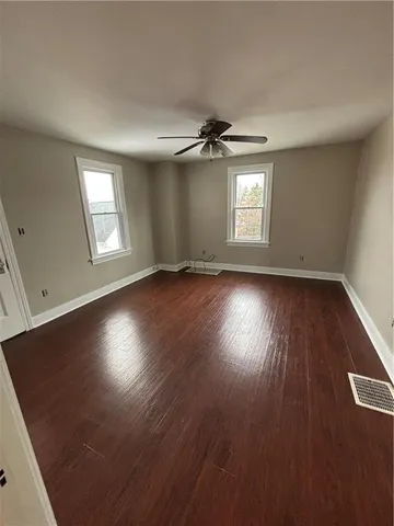 $950 | 605 East 9th Avenue, Tarentum, PA 15084