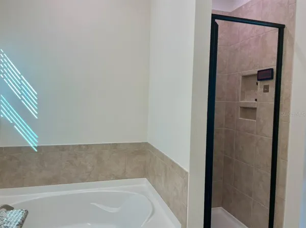 $2,800 | 9469 Meadow Hunt Way, Winter Garden, FL 34787