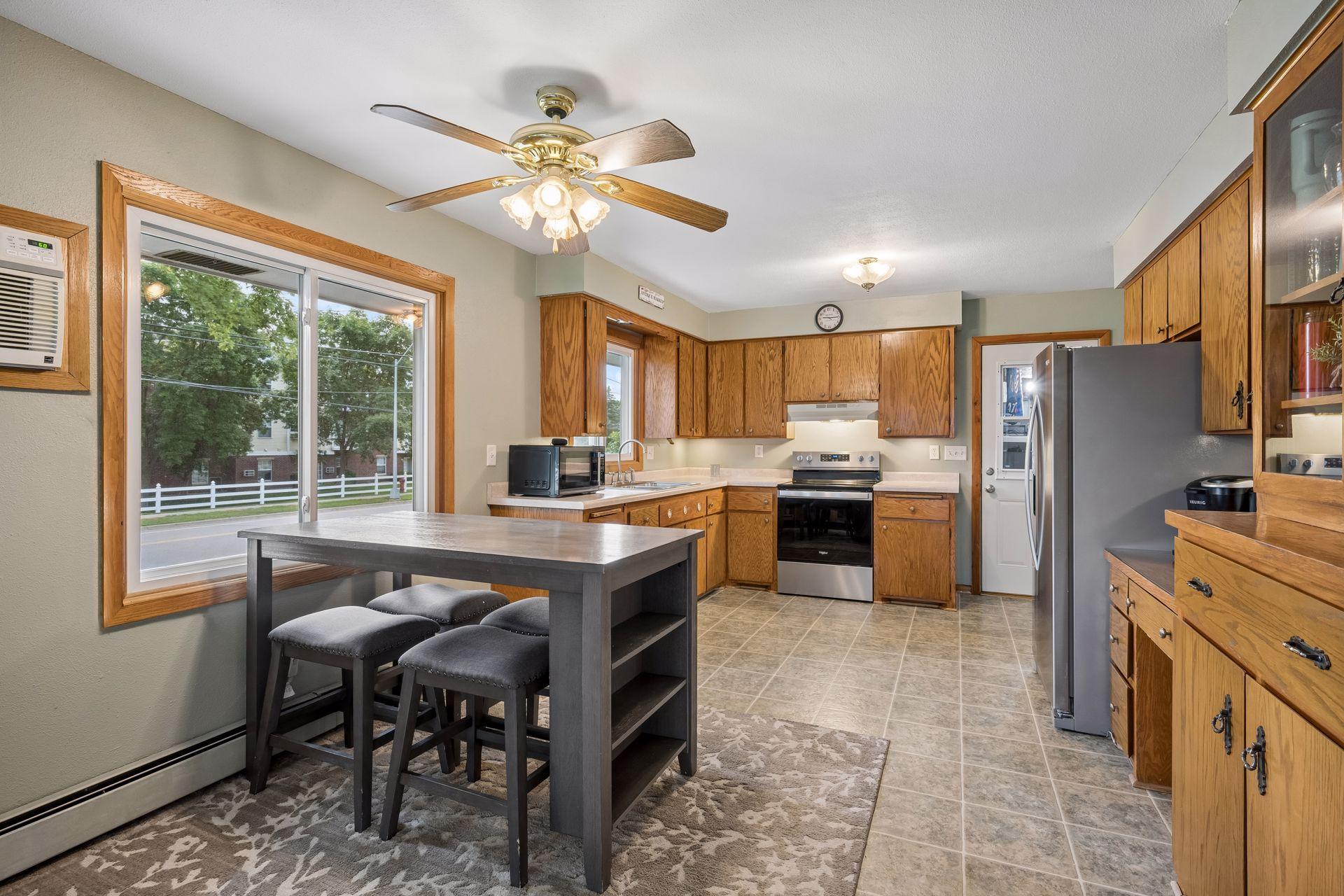1517 Oak Grove Road Southwest St. Cloud, MN 56301 - Photo 5 of 39 Gallery Image 5