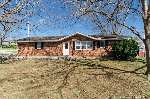 $189,900 | 120 Nichols Avenue, Salem, IN 47167