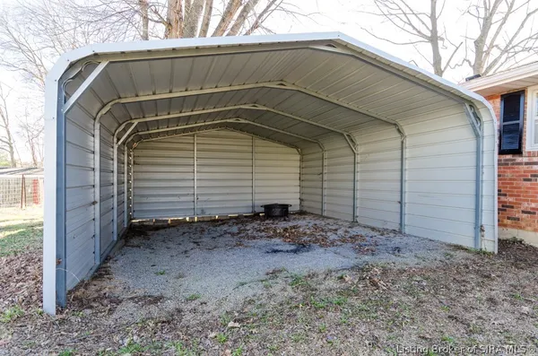 $187,900 | 120 Nichols Avenue, Salem, IN 47167