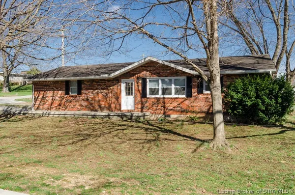$187,900 | 120 Nichols Avenue, Salem, IN 47167