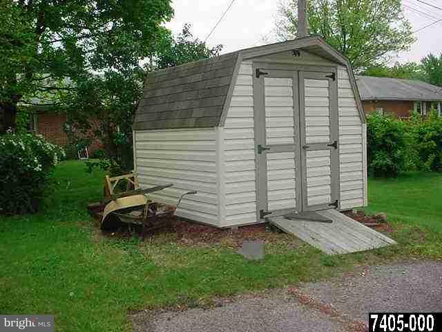 2350 Loucks Road York, PA 17408 - Photo 20 of 23 Gallery Image 20