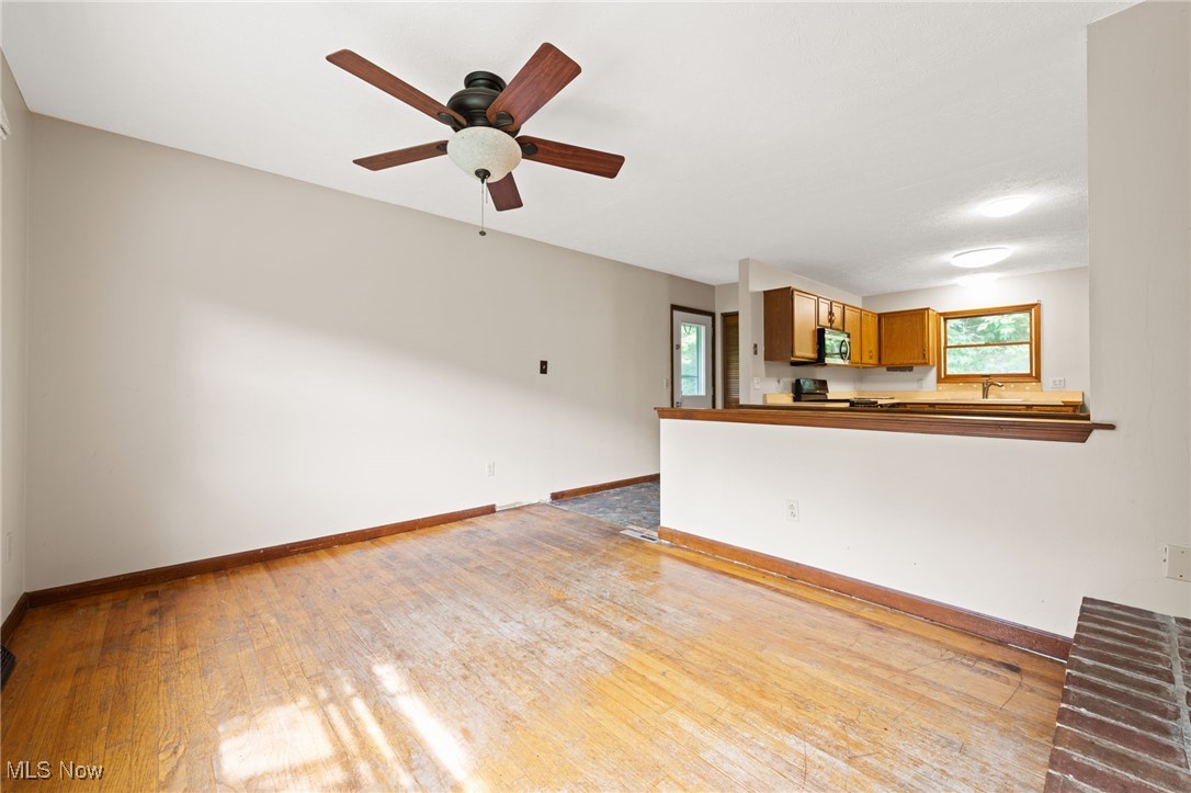 10884 Tibbetts Road Willoughby, OH 44094 - Photo 11 of 37 Gallery Image 11