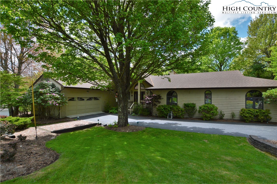204 St Andrews Road Beech Mountain, NC 28604 - Photo 1 of 26 Gallery Image 1