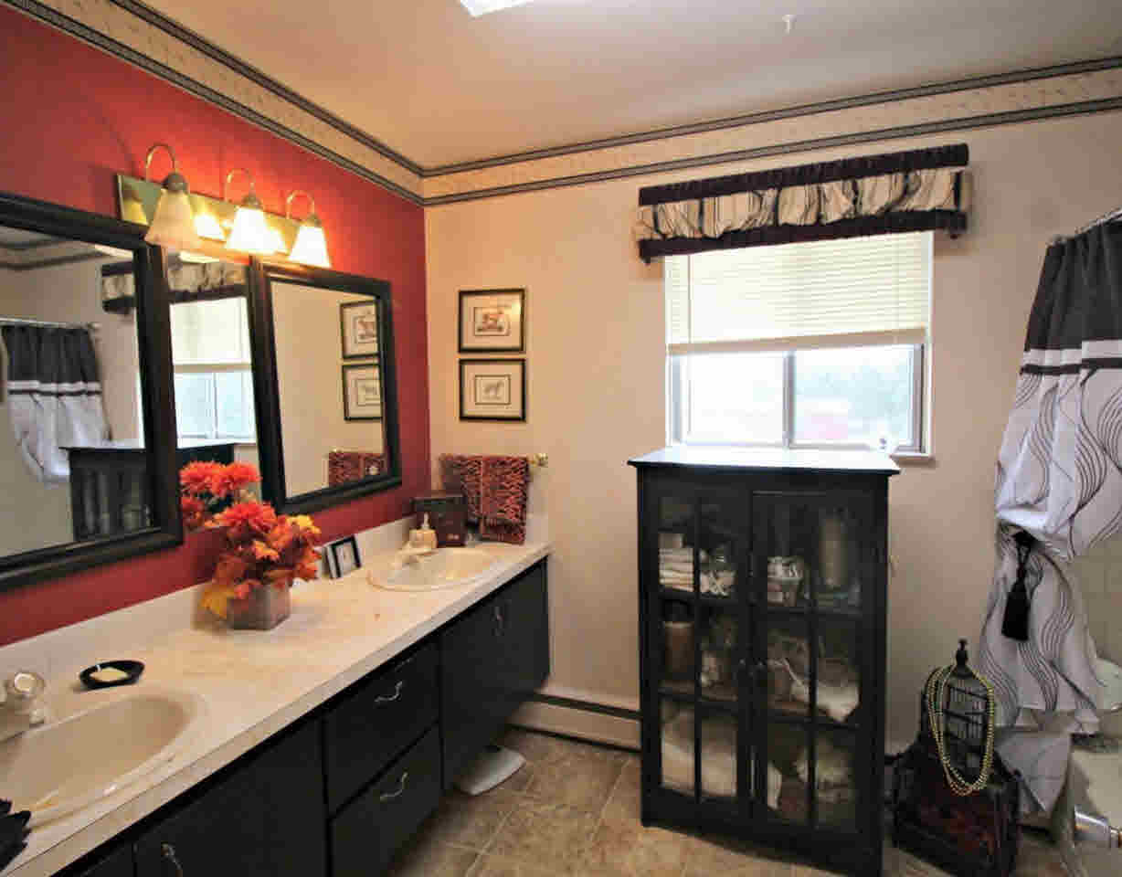 7270 North Webster Road Mount Morris, MI 48458 - Photo 26 of 30 21243279-25.JPG