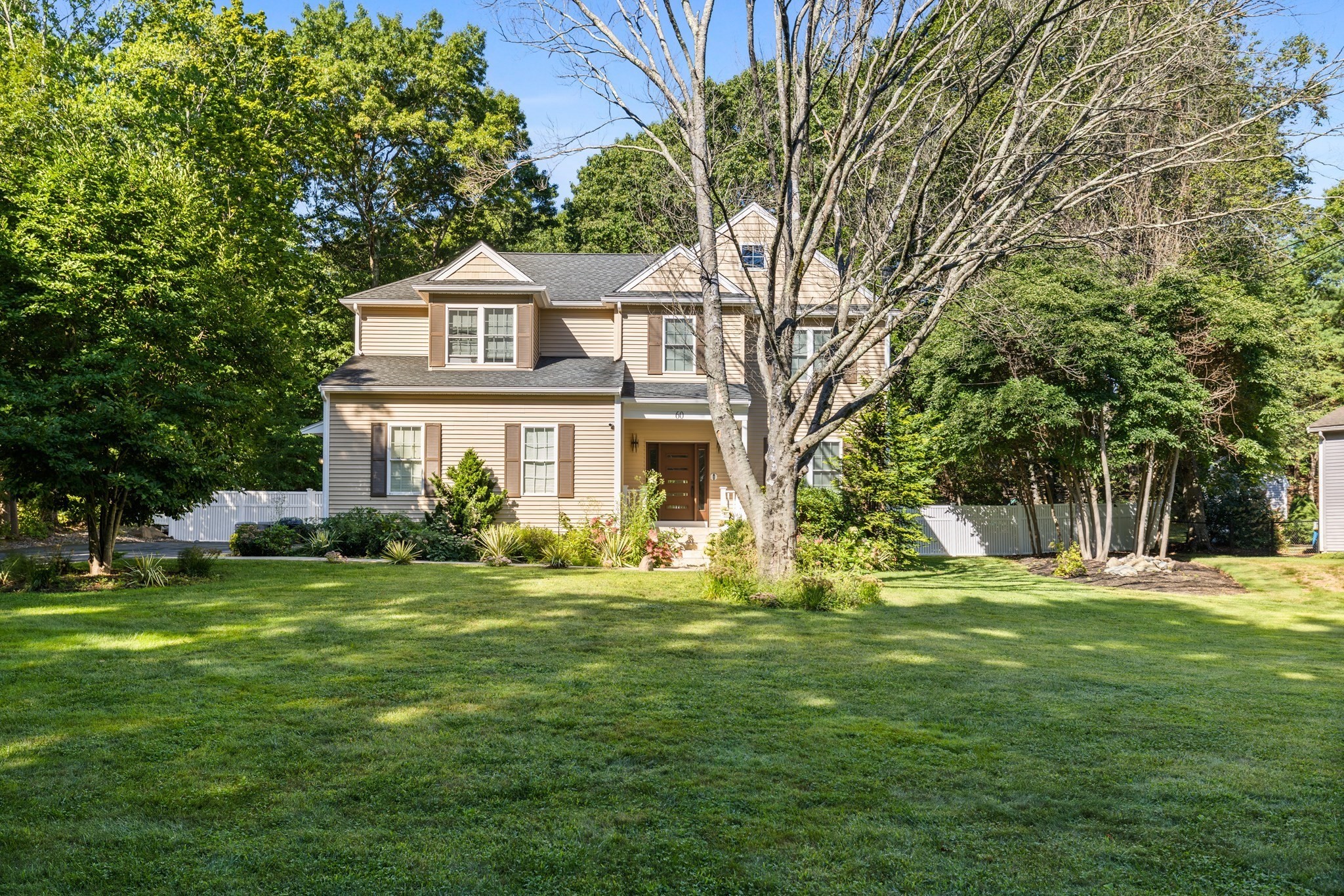 60 Shufelt Road Walpole, MA 02071 - Photo 1 of 40 Gallery Image 1