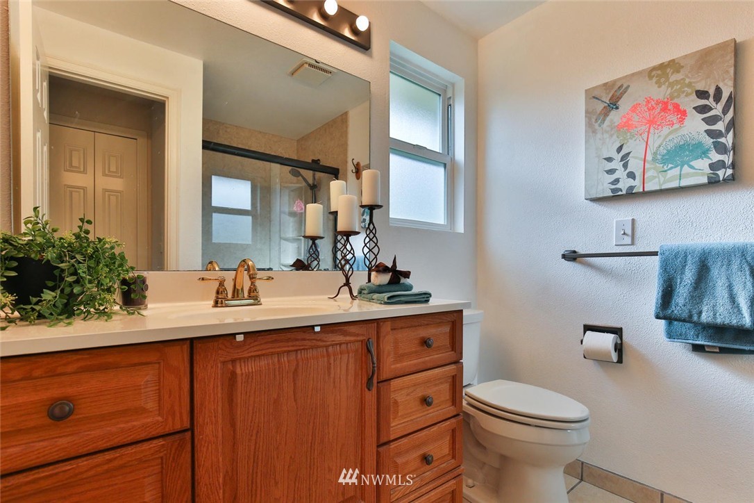 129 221st Street Southwest Bothell, WA 98021 - Photo 13 of 25