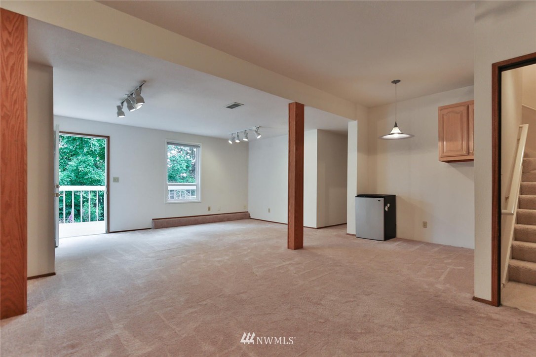 129 221st Street Southwest Bothell, WA 98021 - Photo 18 of 25