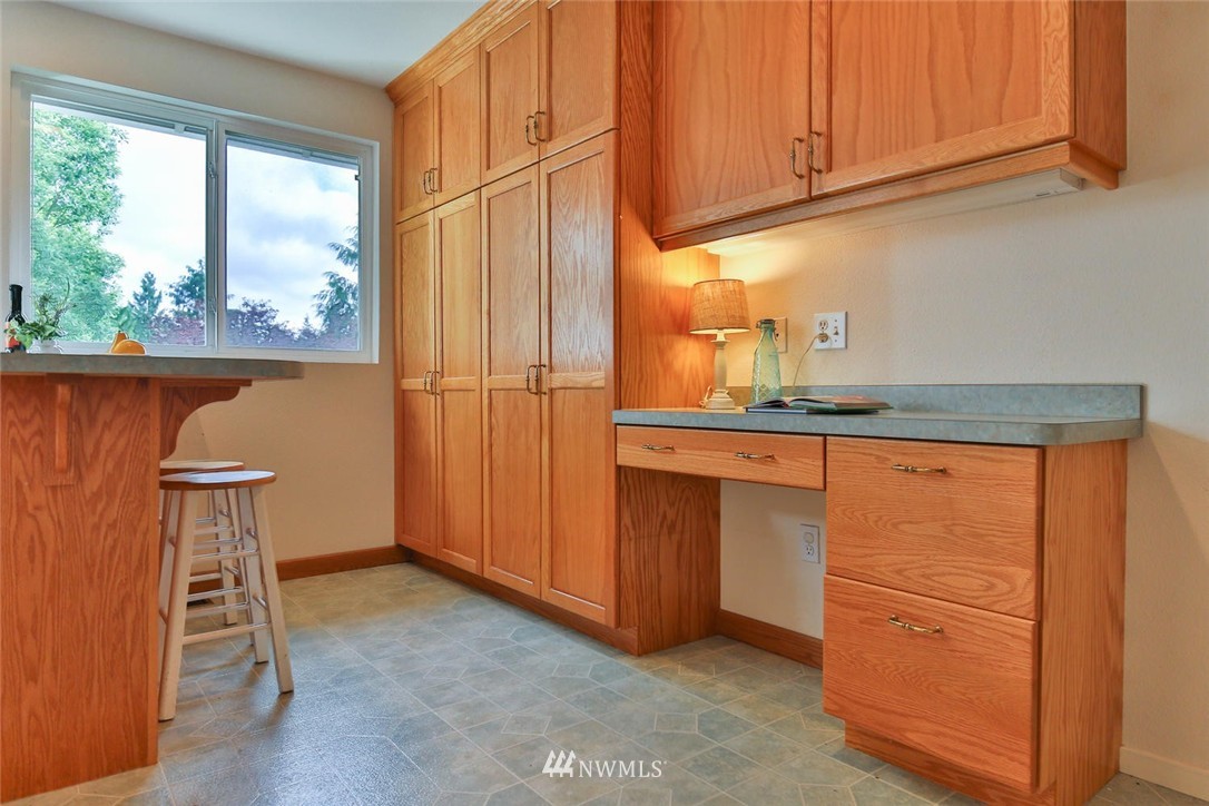129 221st Street Southwest Bothell, WA 98021 - Photo 21 of 25