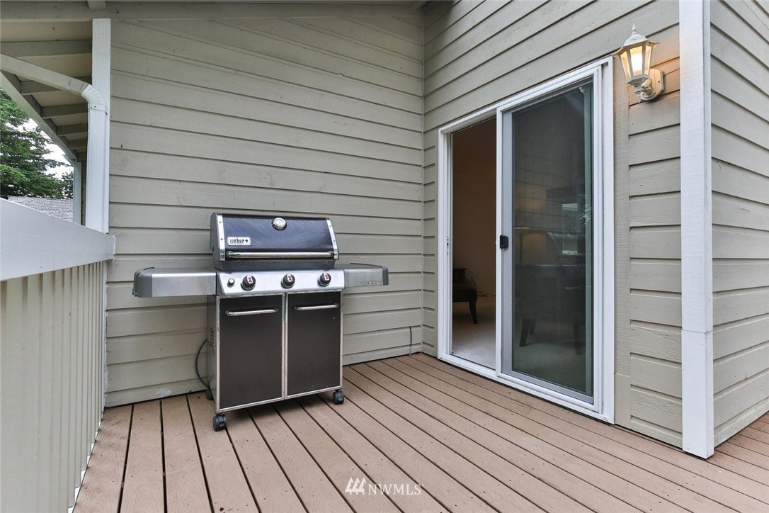 129 221st Street Southwest Bothell, WA 98021 - Photo 23 of 25