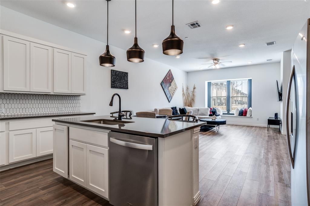 5913 Baritone Court Sachse, TX 75048 - Photo 9 of 23