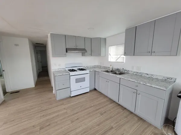 $88,990 | 801 Schipper Street, Unit 33, Arvin, CA 93203