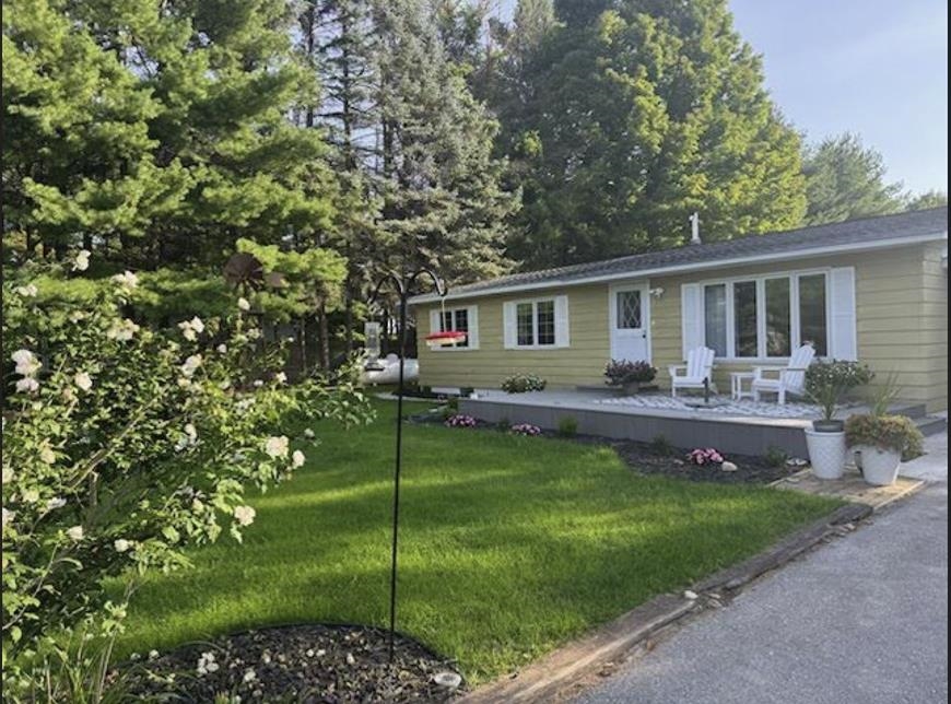 7646 Timberline Road Williamsburg, MI 49690 - Photo 5 of 30 1940332-f7e6dfa1-ce45-4dd5-9acd-d09d16c2ff96.JPG