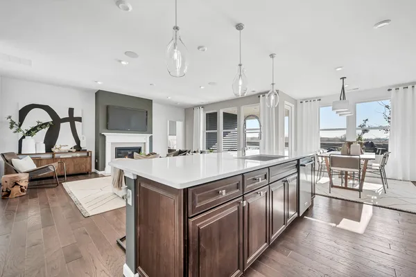 $571,549 | 3252 Oak Creek Lane, Aurora, IL 60503