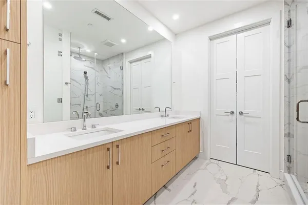 $7,500 | 2425 Peachtree Street Northeast, Unit 412, Atlanta, GA 30305