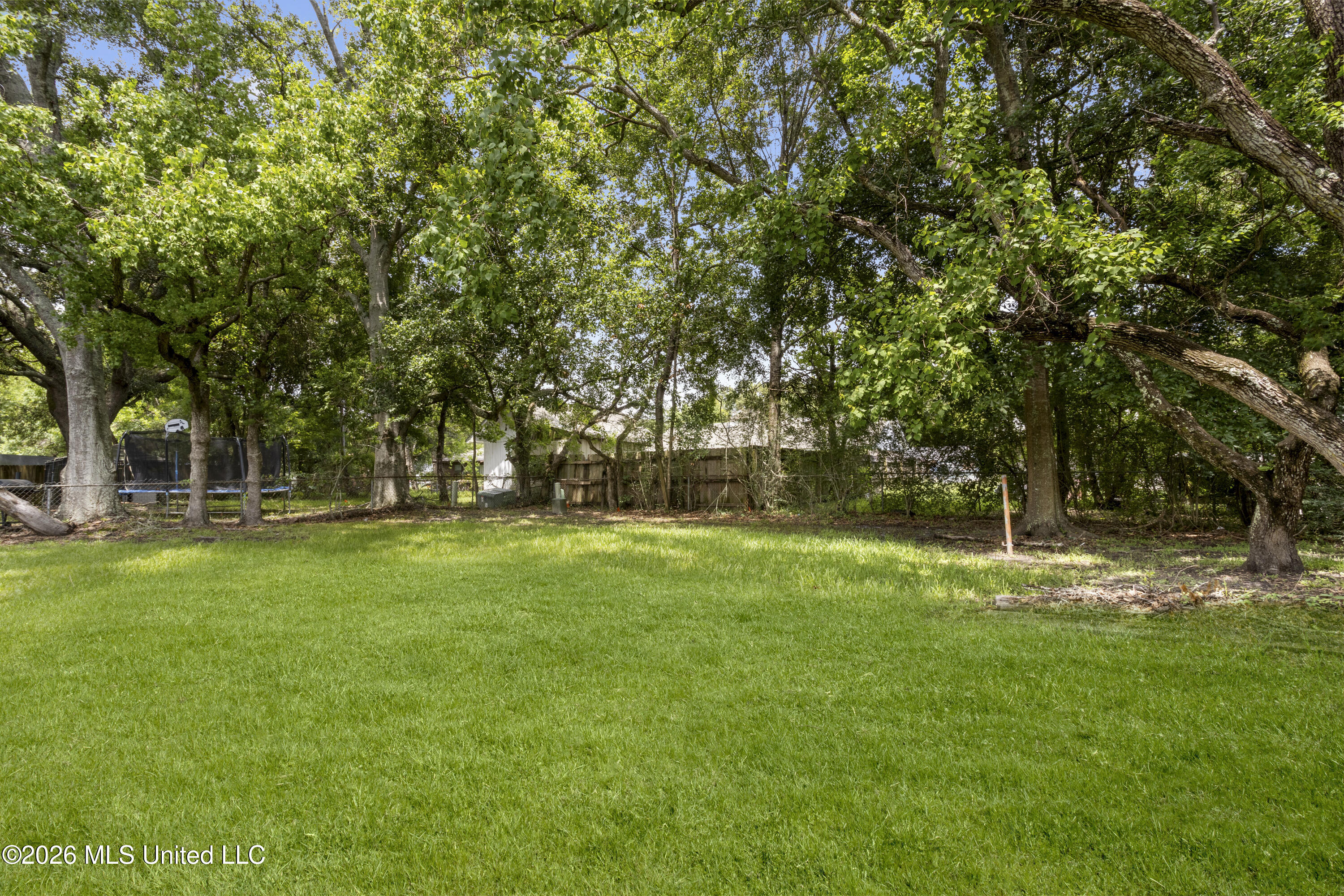 2124 Chestwood Road Gautier, MS 39553 - Photo 16 of 17 00016