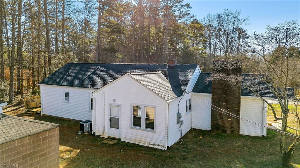 359 Cartpath Road North Wilkesboro, NC 28659 - Photo 19 of 23