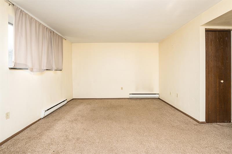 409 Bethel Road Irwin, PA 15642 - Photo 15 of 25 Gallery Image 15