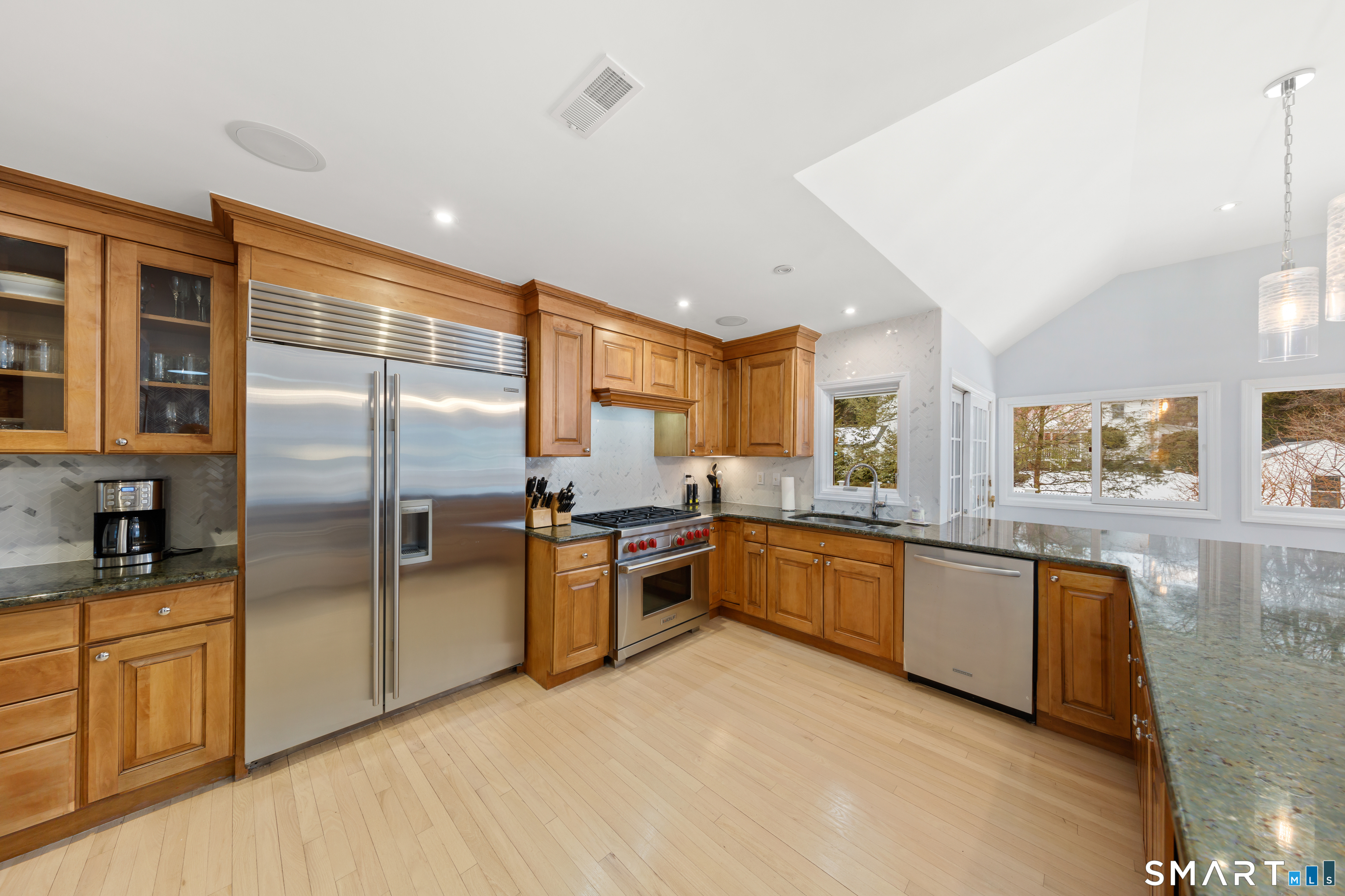 3 Revere Road Darien, CT 06820 - Photo 13 of 30