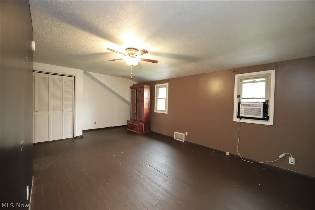 12908 Shadyway Road Garfield Heights, OH 44125 - Photo 14 of 24