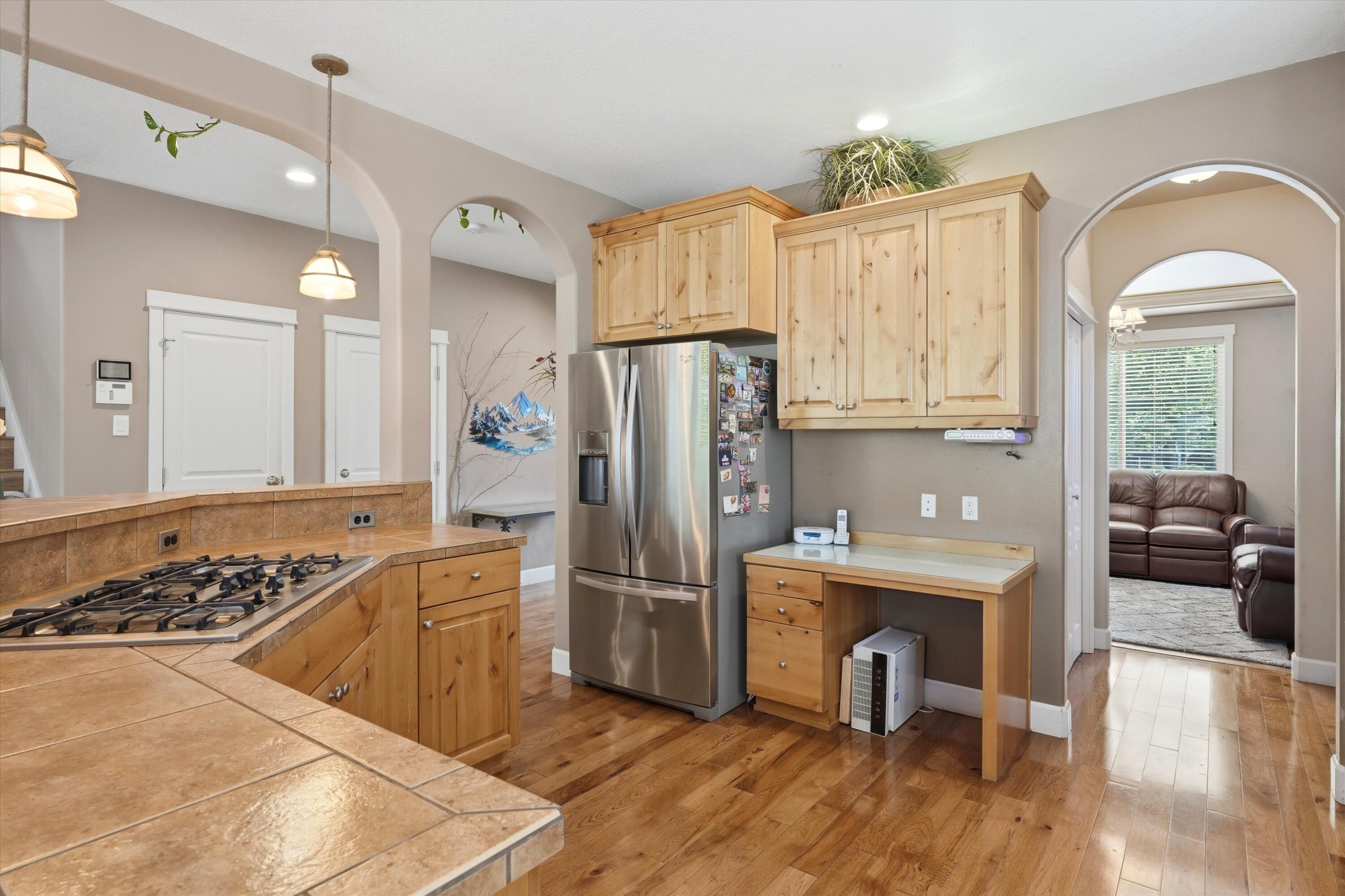 61235 Splendor Lane Bend, OR 97702 - Photo 26 of 52 Built in's throughout