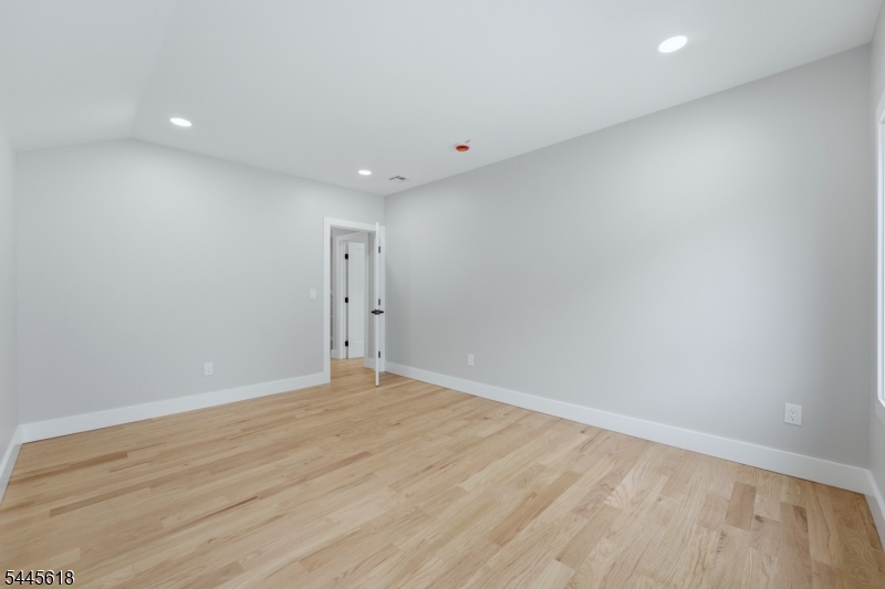 56 Povershon Road Nutley, NJ 07110 - Photo 29 of 40
