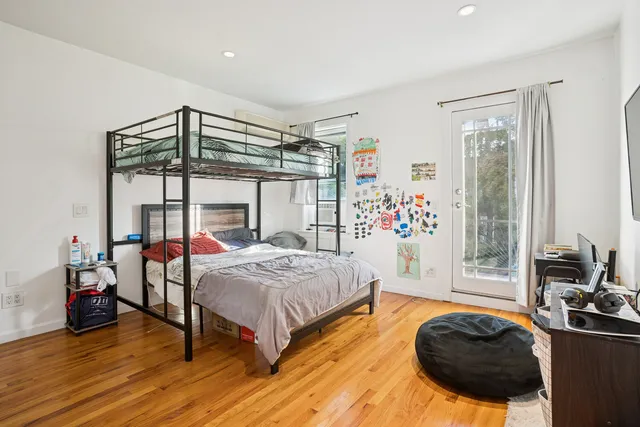 $1,298,000 | 96-17 Alstyne Avenue | South Corona