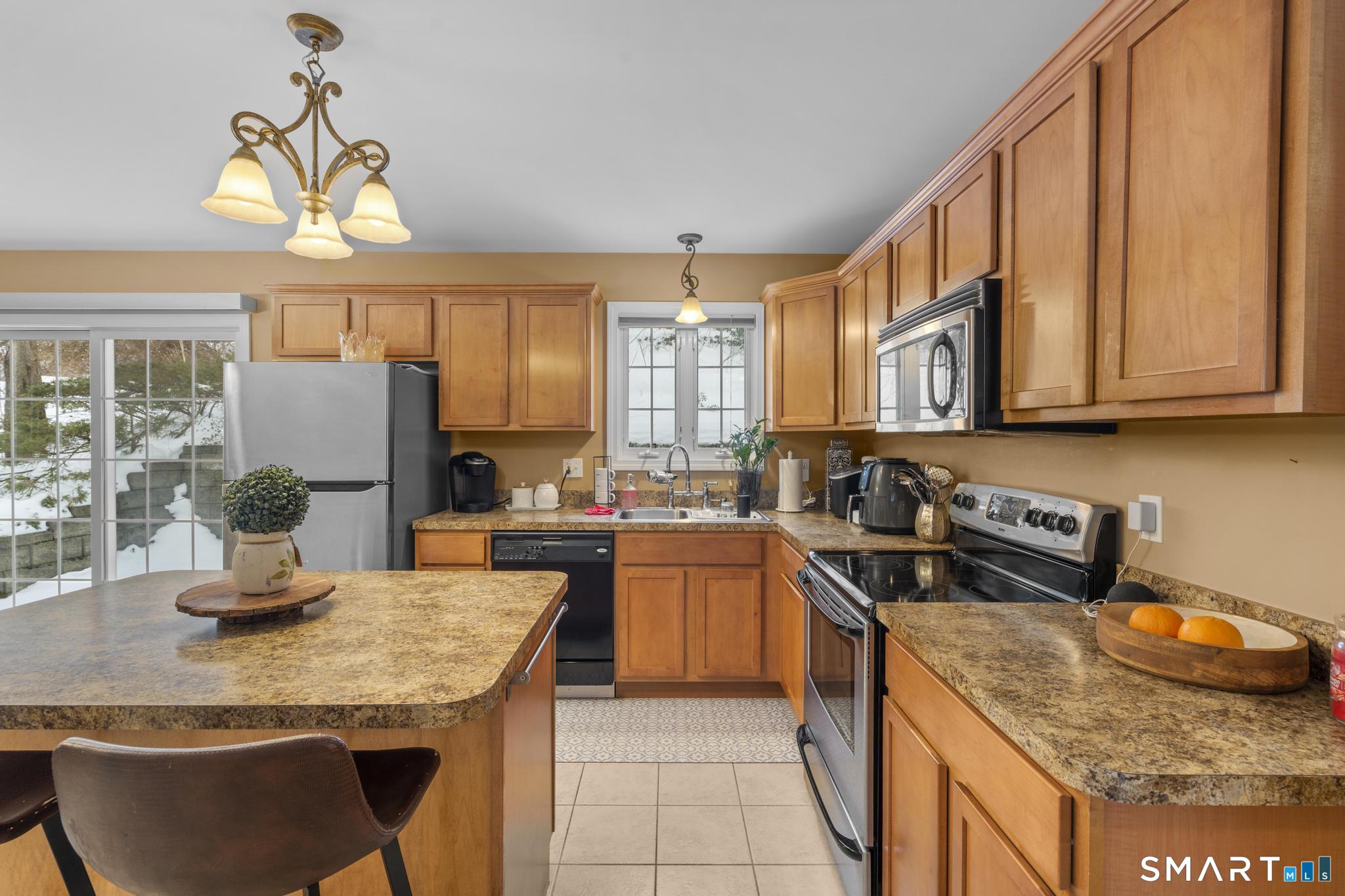 22 Neagle Street Naugatuck, CT 06770 - Photo 2 of 36