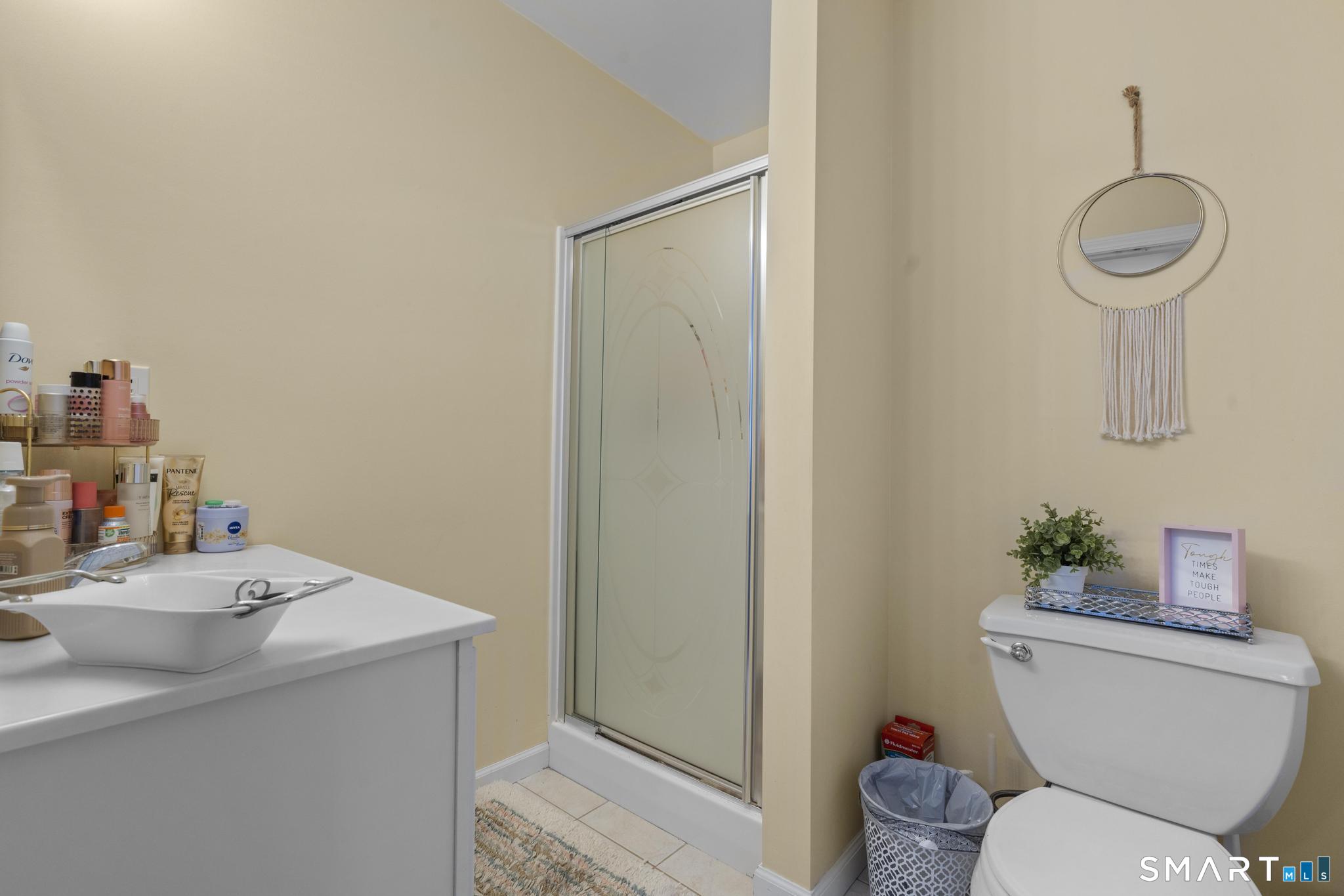 22 Neagle Street Naugatuck, CT 06770 - Photo 9 of 36