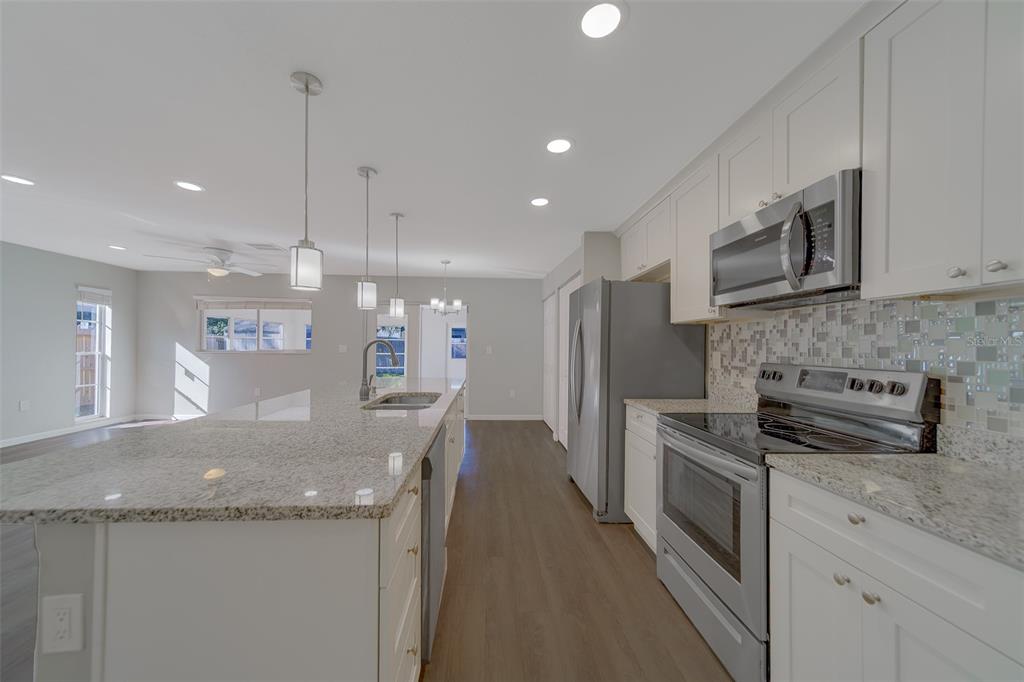 1790 East Orangeside Road Palm Harbor, FL 34683 - Photo 15 of 70