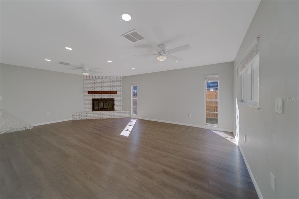 1790 East Orangeside Road Palm Harbor, FL 34683 - Photo 20 of 70