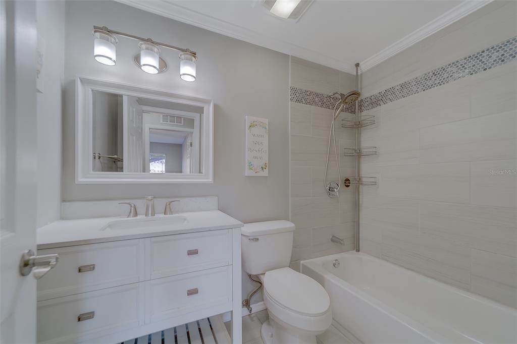 1790 East Orangeside Road Palm Harbor, FL 34683 - Photo 33 of 70