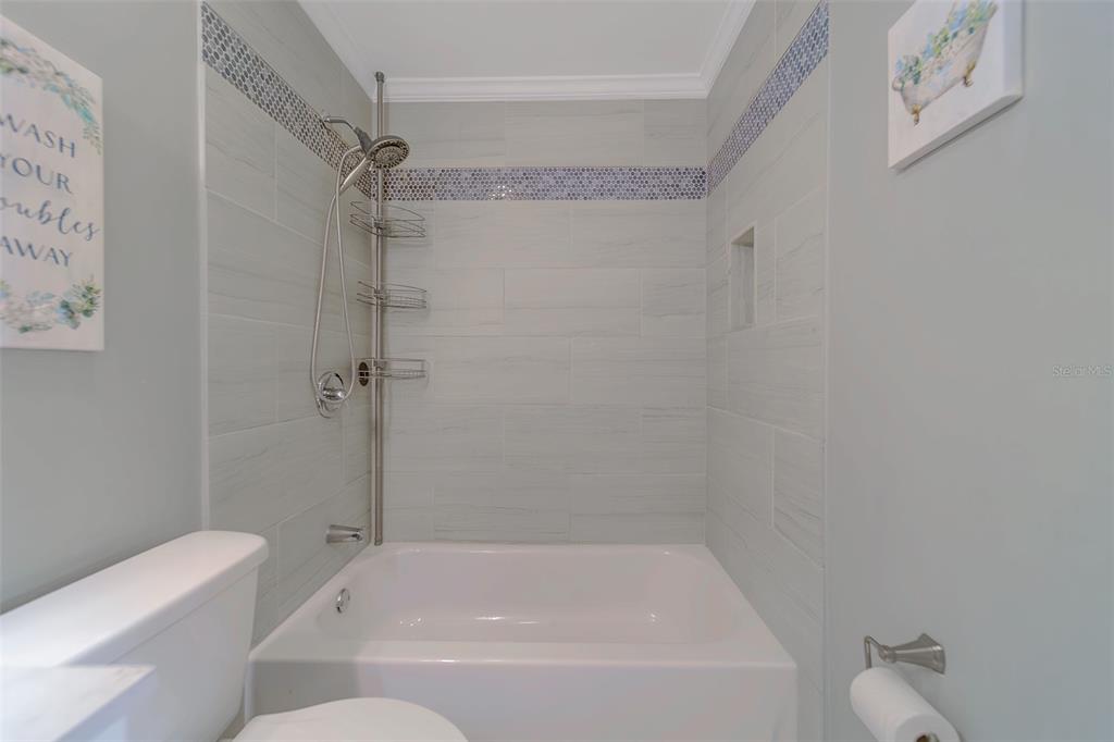 1790 East Orangeside Road Palm Harbor, FL 34683 - Photo 35 of 70