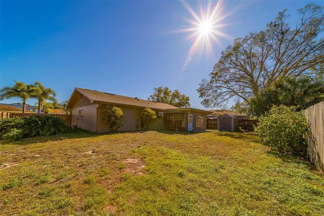 $429,000 | 1790 East Orangeside Road, Palm Harbor, FL 34683