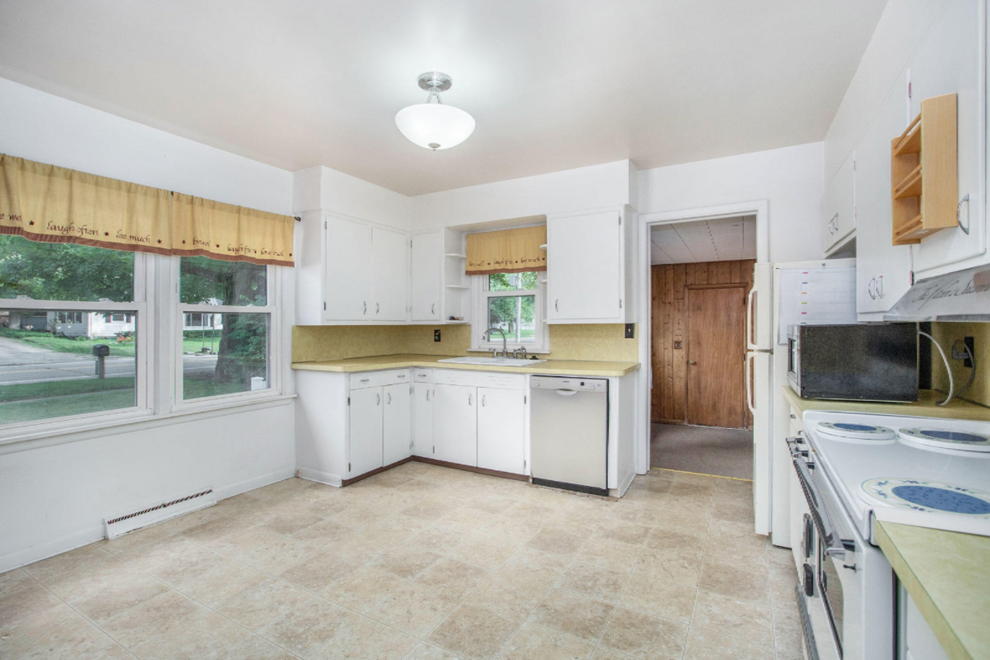 4007 Mt Olivet Road Kalamazoo, MI 49004 - Photo 2 of 20 NDP-DNGs_54