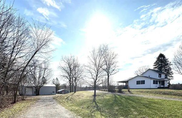 $458,000 | 43559 County Road 681, Lawrence, MI 49064