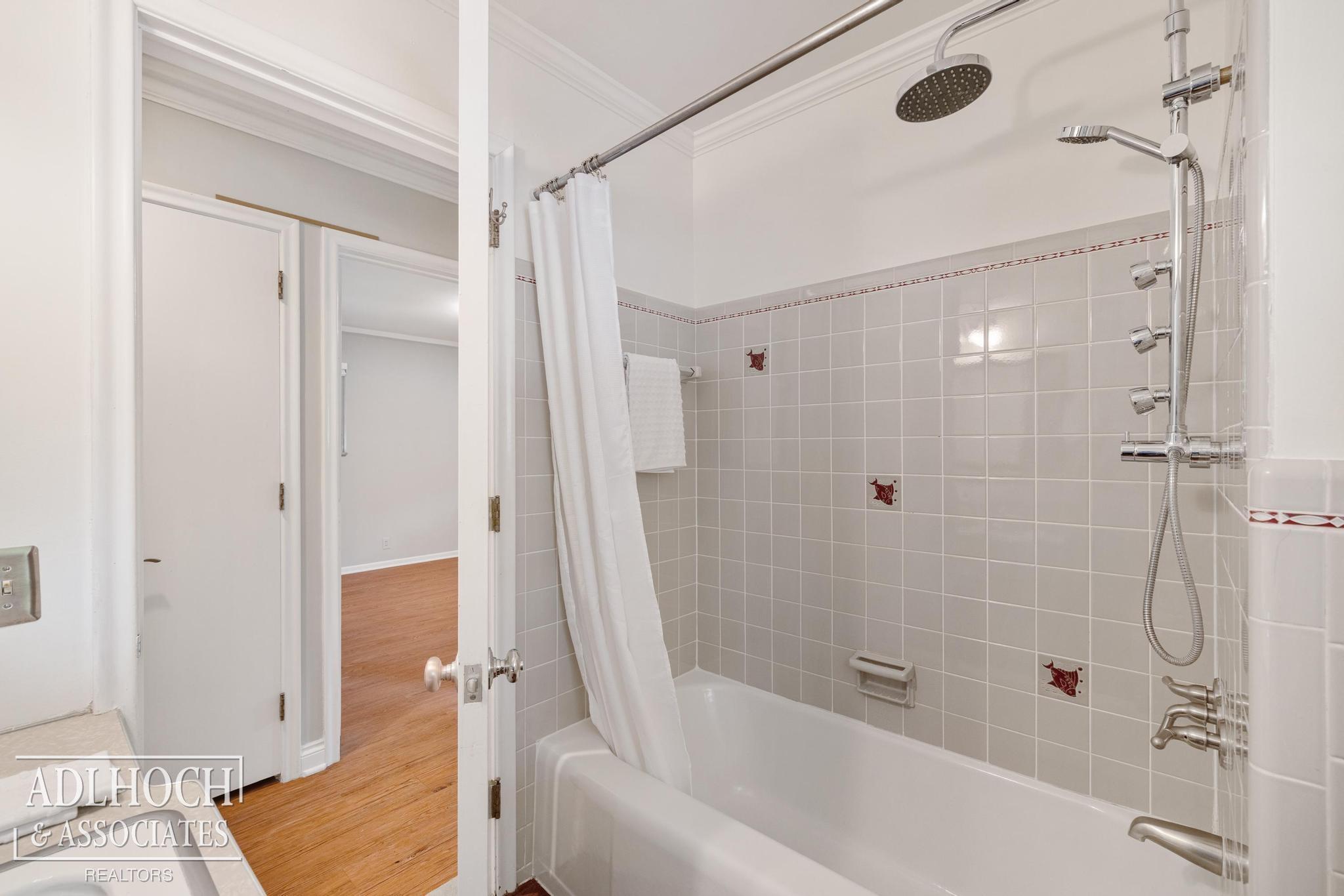 770 Lincoln Road Grosse Pointe, MI 48230 - Photo 22 of 56