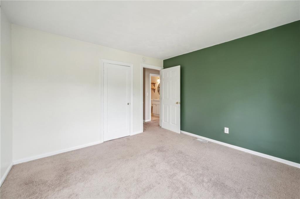 141 Beech Road Pittsburgh, PA 15239 - Photo 21 of 34 Gallery Image 21