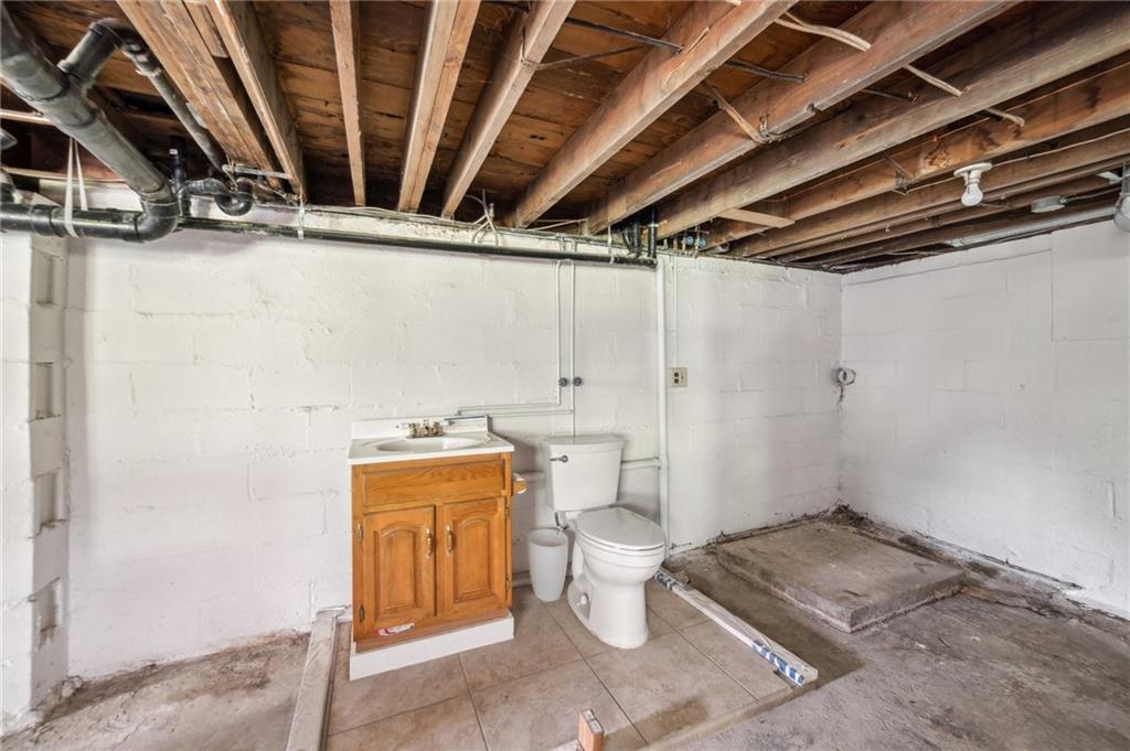 141 Beech Road Pittsburgh, PA 15239 - Photo 23 of 34 Pittsburgh potty = 1/2 bath in basement.