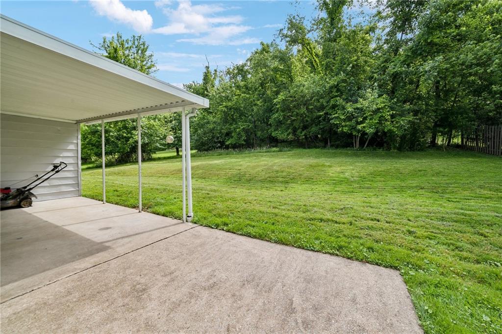 141 Beech Road Pittsburgh, PA 15239 - Photo 26 of 34 Gallery Image 26